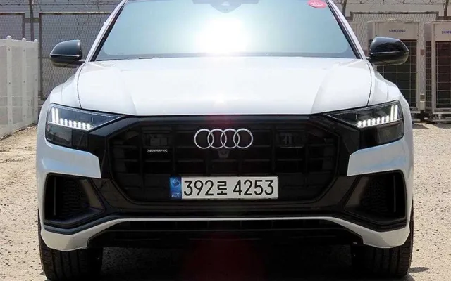 인천중고차경매사이트 Q8 55 TFSI 콰트로 프리미엄 매물 사진 20 - 2022/02 62,556km
