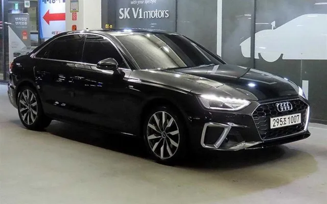 인천중고차경매사이트 A4 (B9) 40 TFSI 프리미엄 매물 사진 15 - 2023/09 13,123km